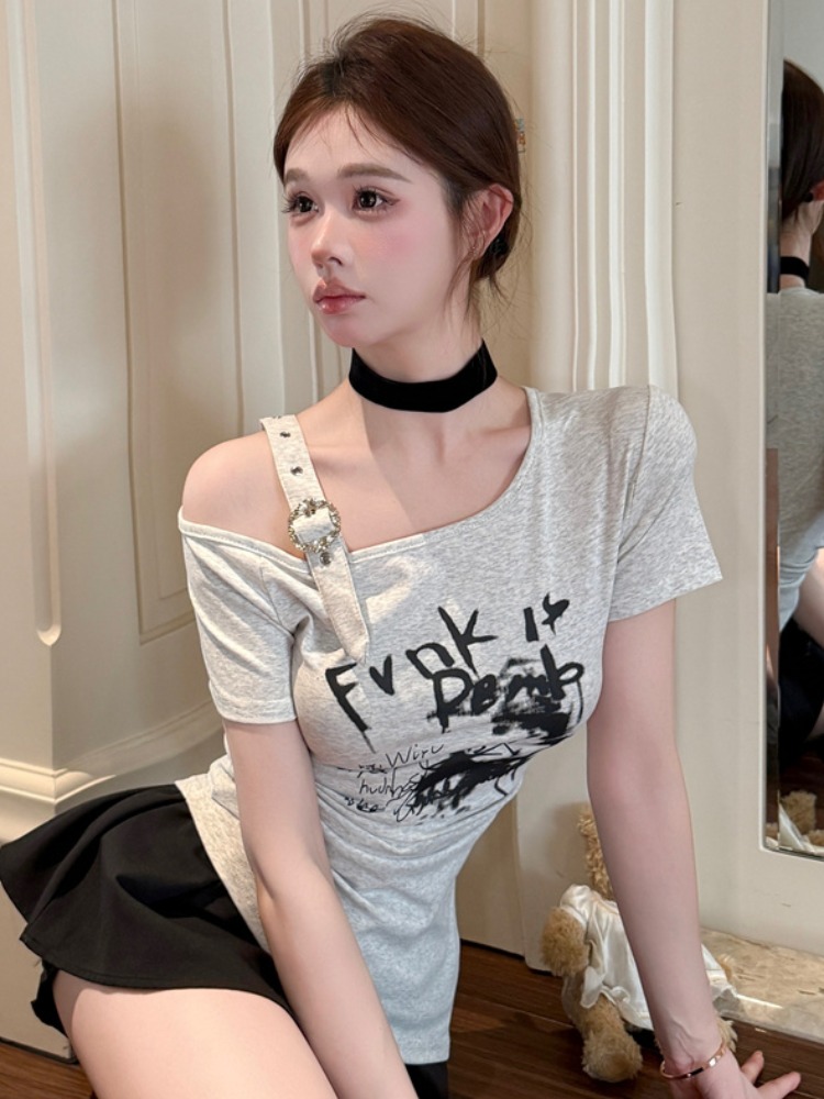 Modisches, trendiges, schulter – T Shirt Tight Fit Bewertung und Preis